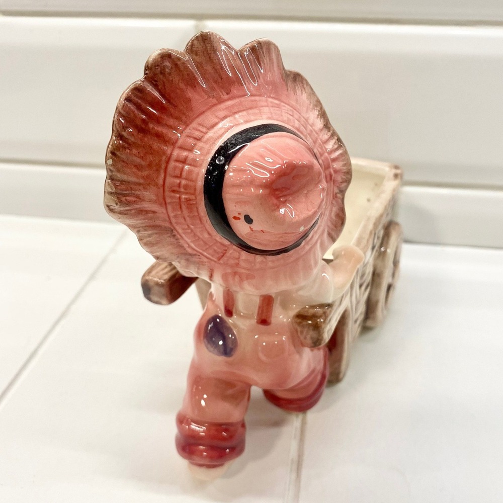 Vintage Ceramic Girl Pushing Wheelbarrow Planter Pink Sun Hat Kitsch Decor - Picture 6 of 10